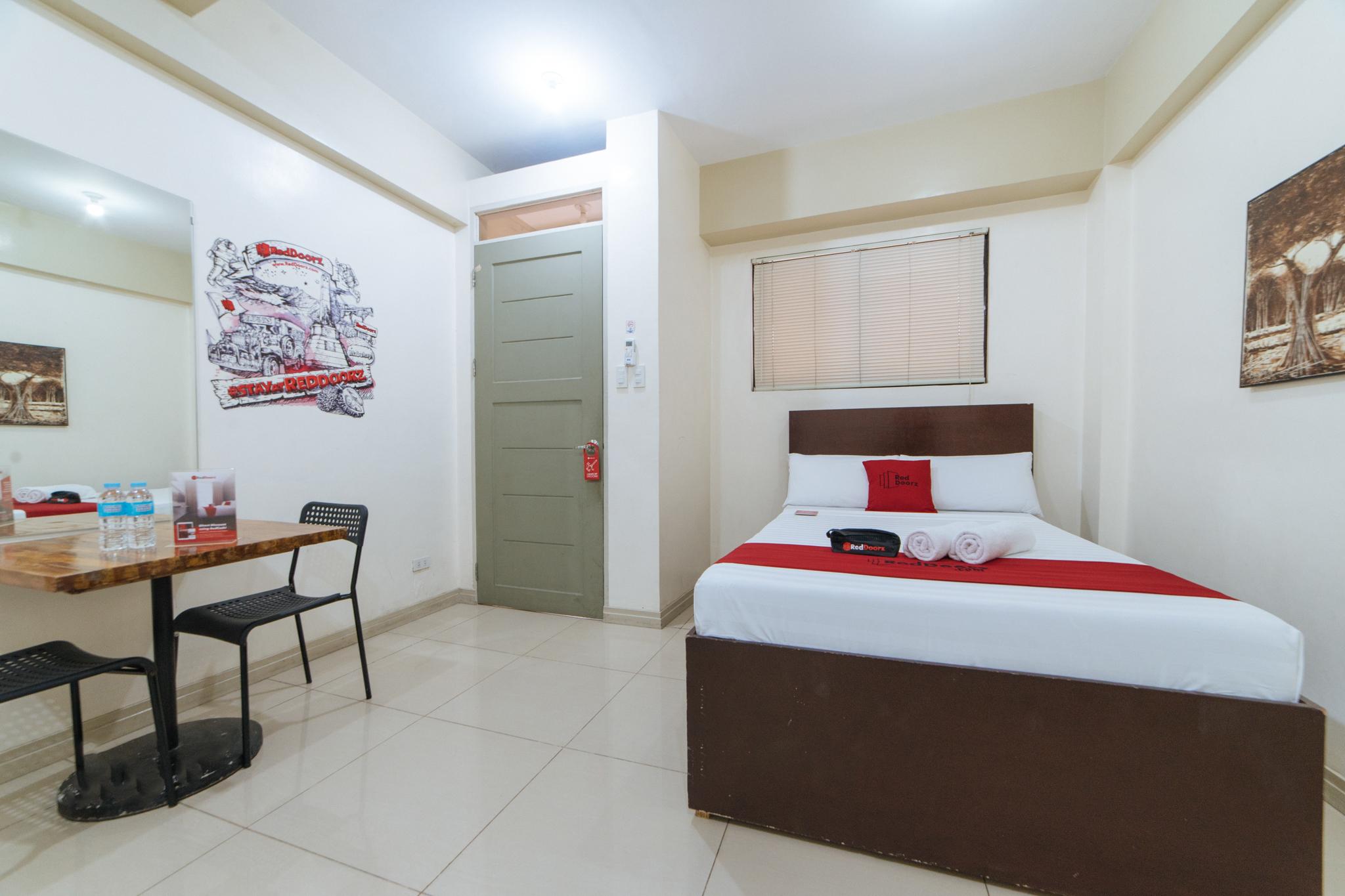 Hotel Reddoorz Near Pasay Taft Exterior foto