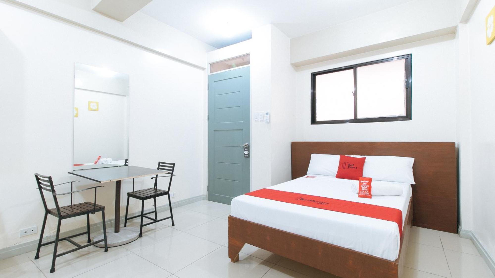 Hotel Reddoorz Near Pasay Taft Exterior foto
