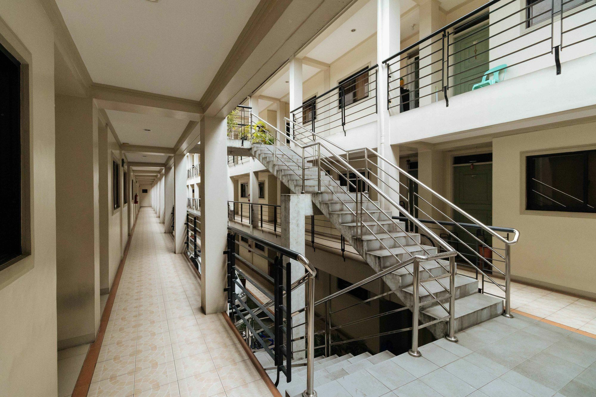 Hotel Reddoorz Near Pasay Taft Exterior foto